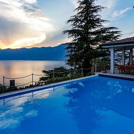 Villa Gardenia 6 *